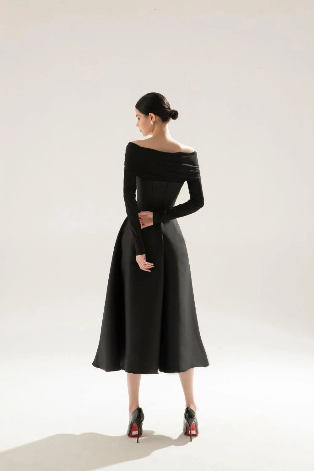 Aldona Fit and Flare Long Sleeved Taffeta Midi Dress