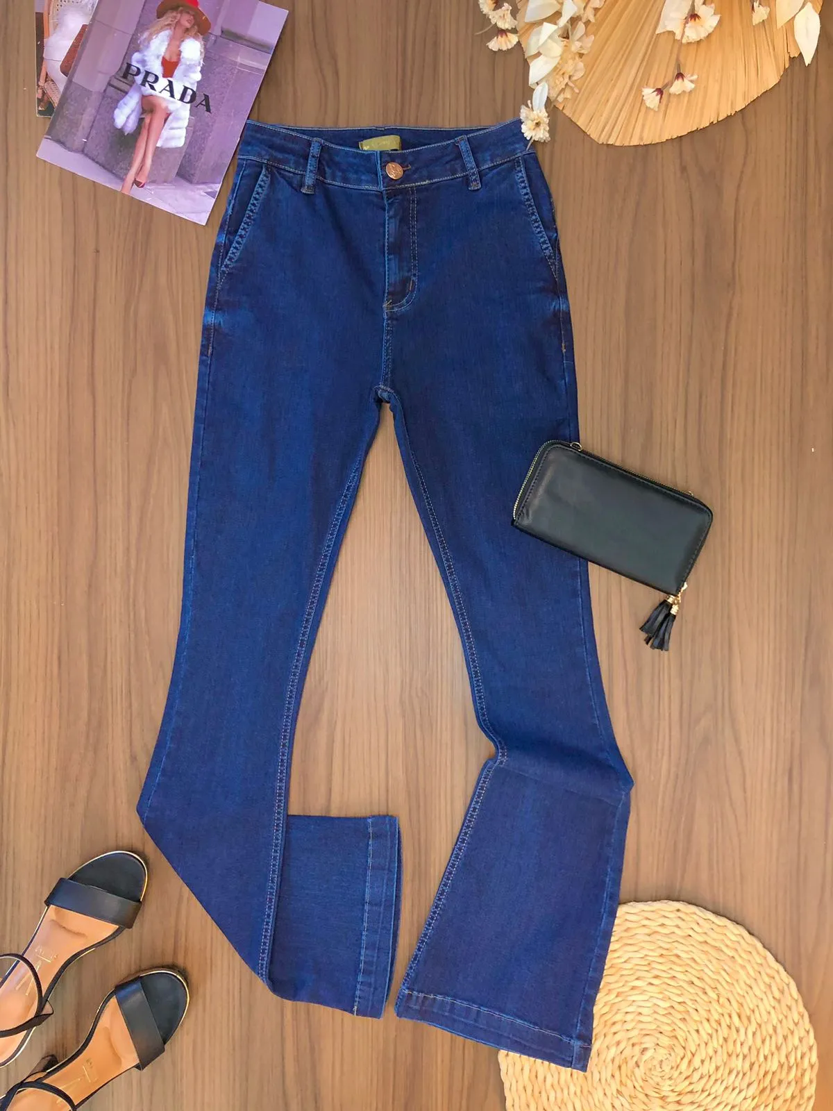 Calça Jeans Flare 7515/1005. 7/D)