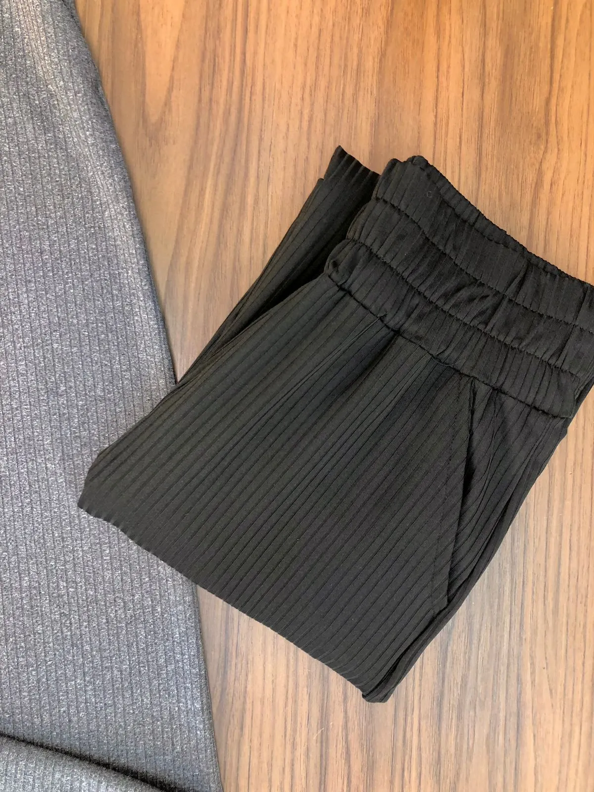 Calça Pantalona Cós Alto X103.  (6G)