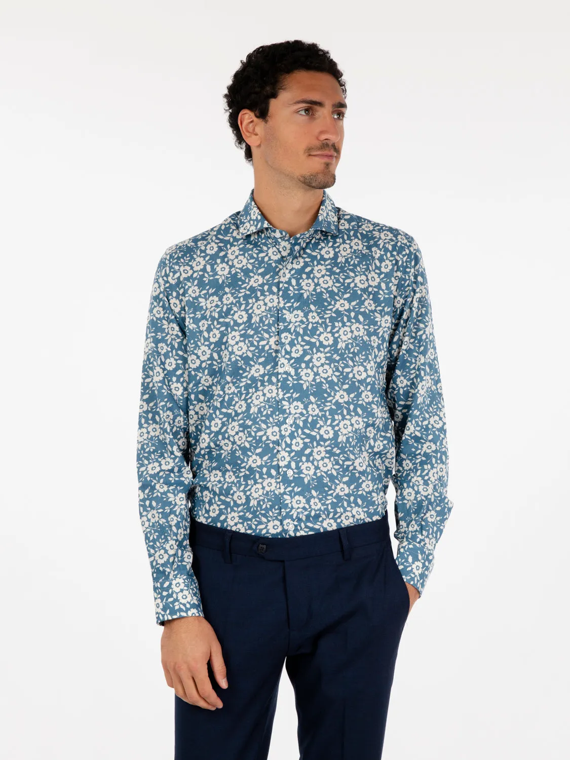 Camicia lino e viscosa fantasia floreale blu