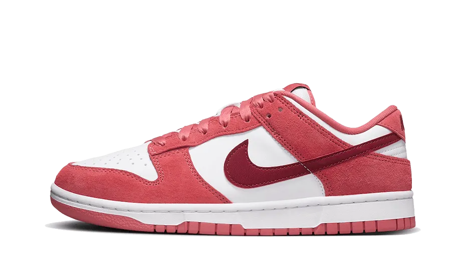 Dunk Low Valentine's Day