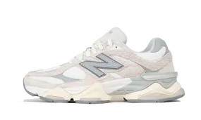 New Balance 9060 Moonbeam Sea Salt