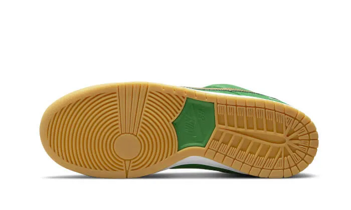 SB Dunk Low Pro St. Patrick's Day (2022)