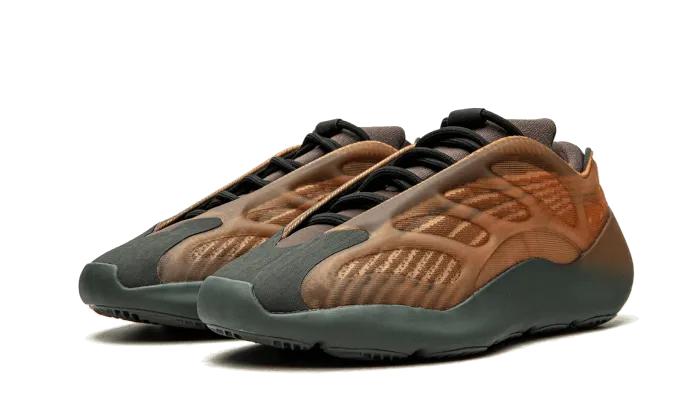 Yeezy 700 V3 Copper Fade